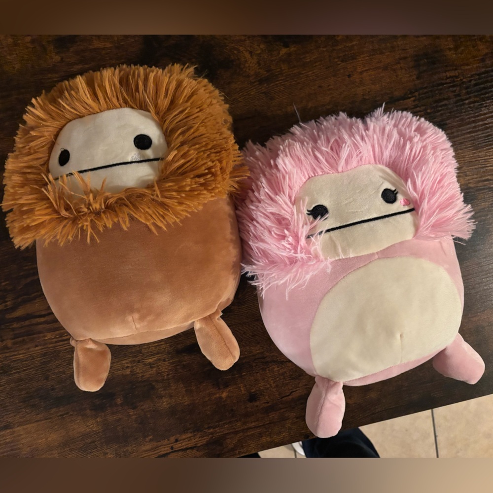 Cute Plush Lion and Pink Creature Set